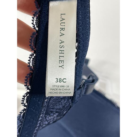 Laura Ashley Comfort Push Up Underwired Bras 2 pack NEW Size 38C White Blue - Picture 6 of 12